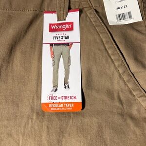 Wrangler Men's Regular Taper Cargo Pants 40x42 Dark Khaki